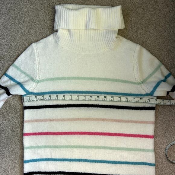 GAP Turtleneck Soft Preppy Rainbow Coastal Knit Pullover Sweater Size S - Picture 5 of 10